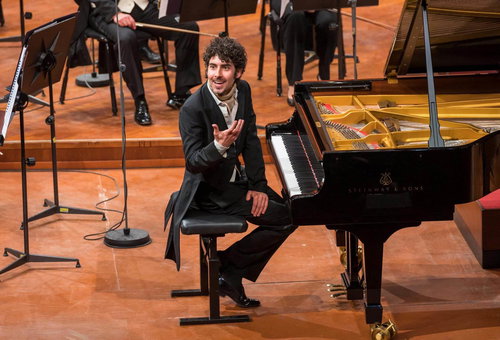 Photo illustrating a concert - event Federico Colli Czech Chamber Music Society