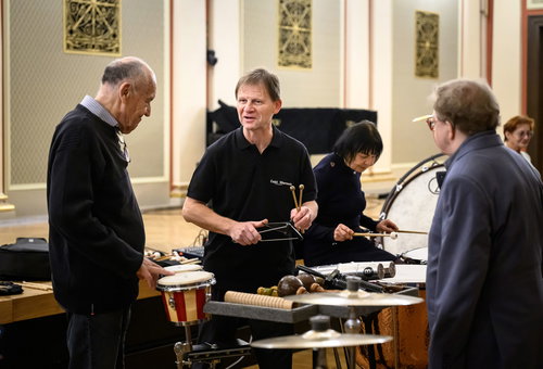 Photo illustrating a concert - event  Drums a hundred different ways