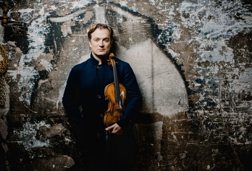 Photo illustrating a concert - event Prague Radio Symphony Orchestra R3 / Renaud Capuçon performing and conducting