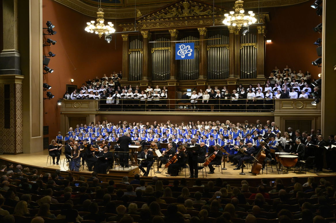  Kühnův dětský sbor Velký vánoční koncert