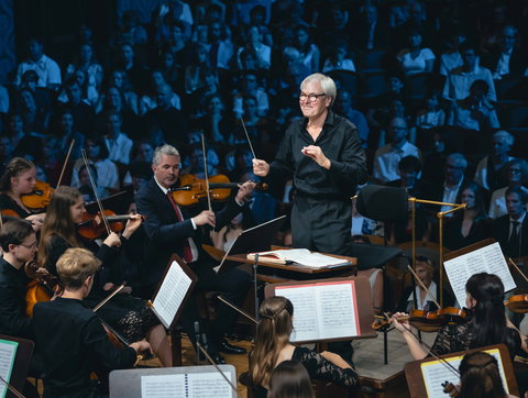 Společný orchestr žáků základních uměleckých škol a hráčů České filharmonie
