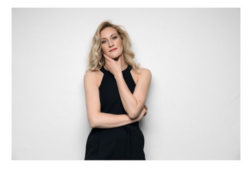 Photo illustrating a concert - event Arnheiður Eiríksdóttir, Lukáš Bařák Prague Philharmonia
