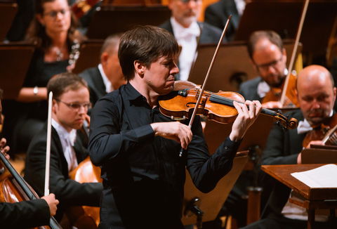 Photo illustrating a concert - event Czech Chamber Music Society Bell, Isserlis, Kissin