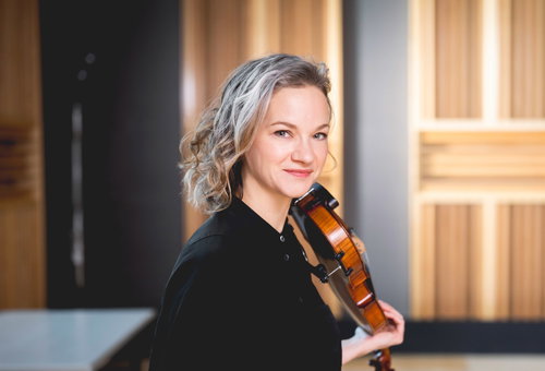 Photo illustrating a concert - event Wiener Philharmoniker, Tugan Sokhiev, Hilary Hahn Dvořák Prague Festival