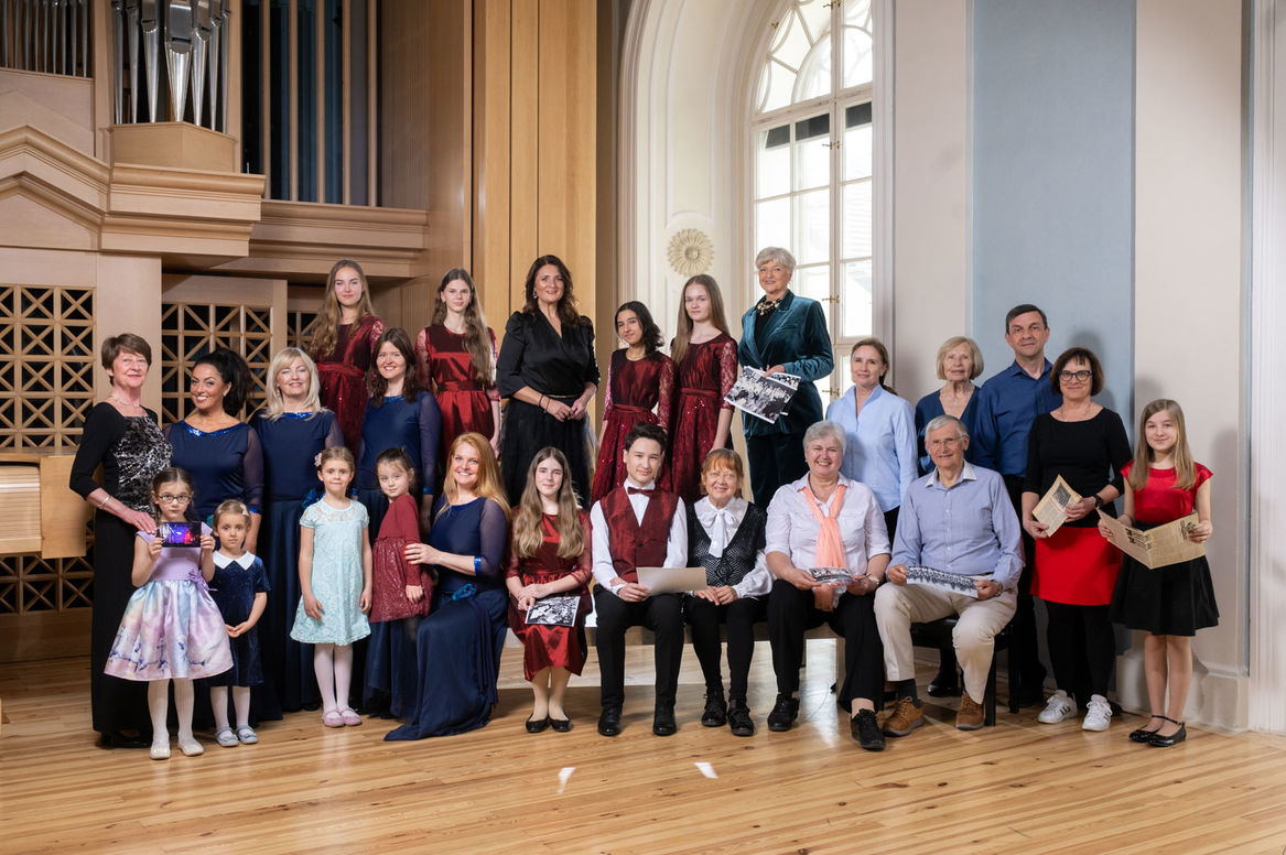  Ladíme spolu 80 let! Český rozhlas