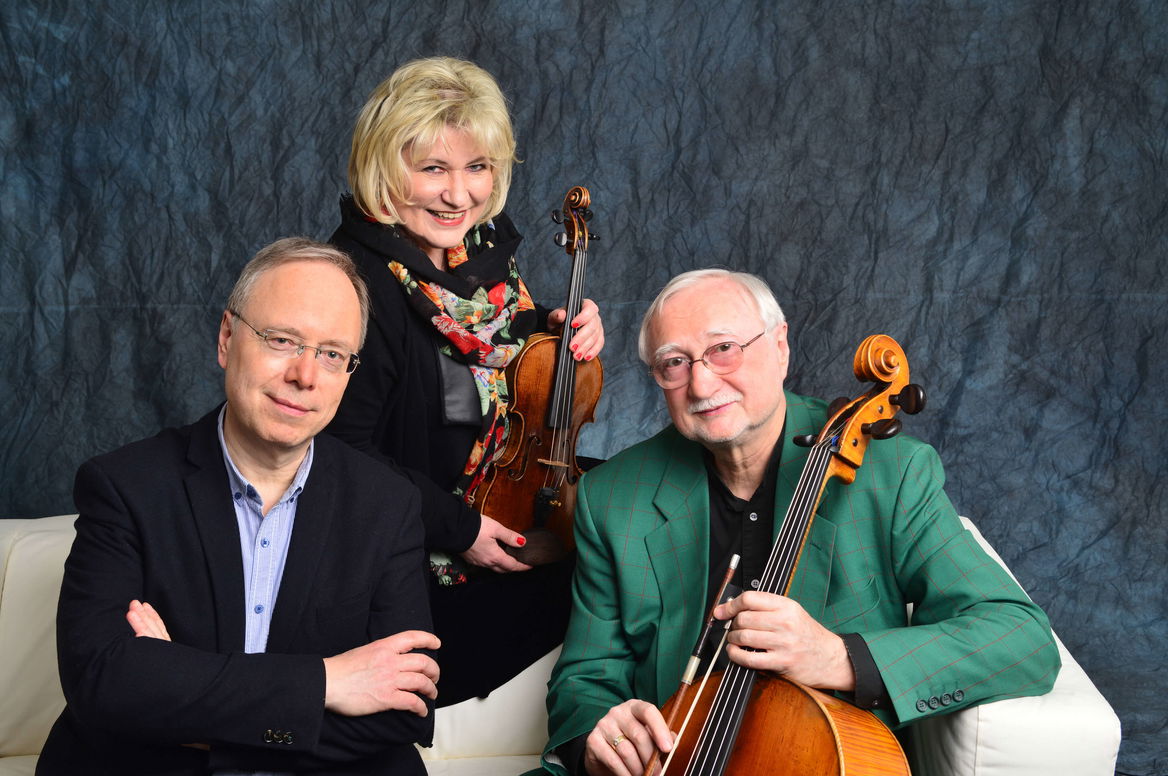 Czech Chamber Music Society Czech Trio