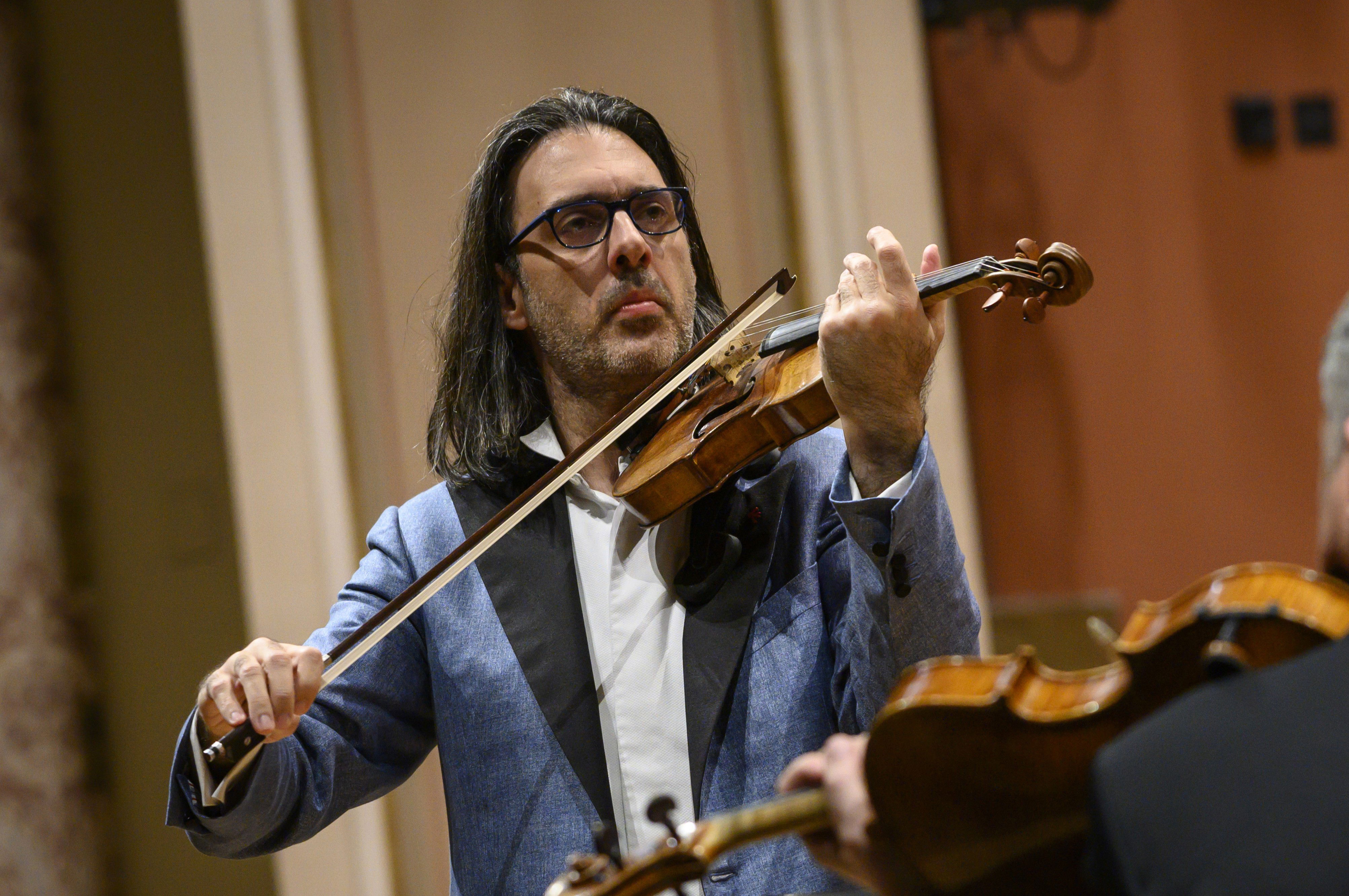 Fotografie ilustrujicí koncert - událost Dvořákova Praha Česká filharmonie, Leonidas Kavakos