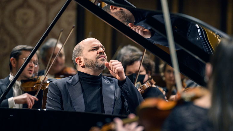 Photo illustrating the event Czech Chamber Music Society • Kirill Gerstein
