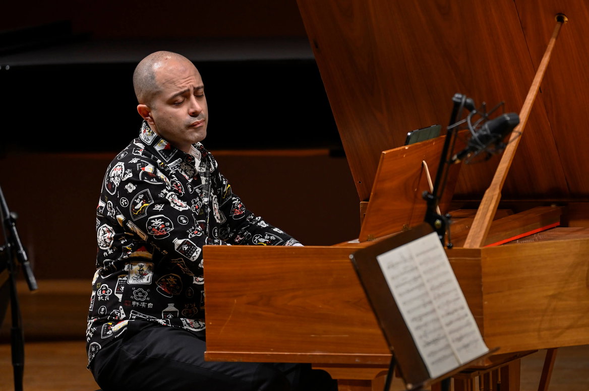  Czech Chamber Music Society Mahan Esfahani & Hille Perl