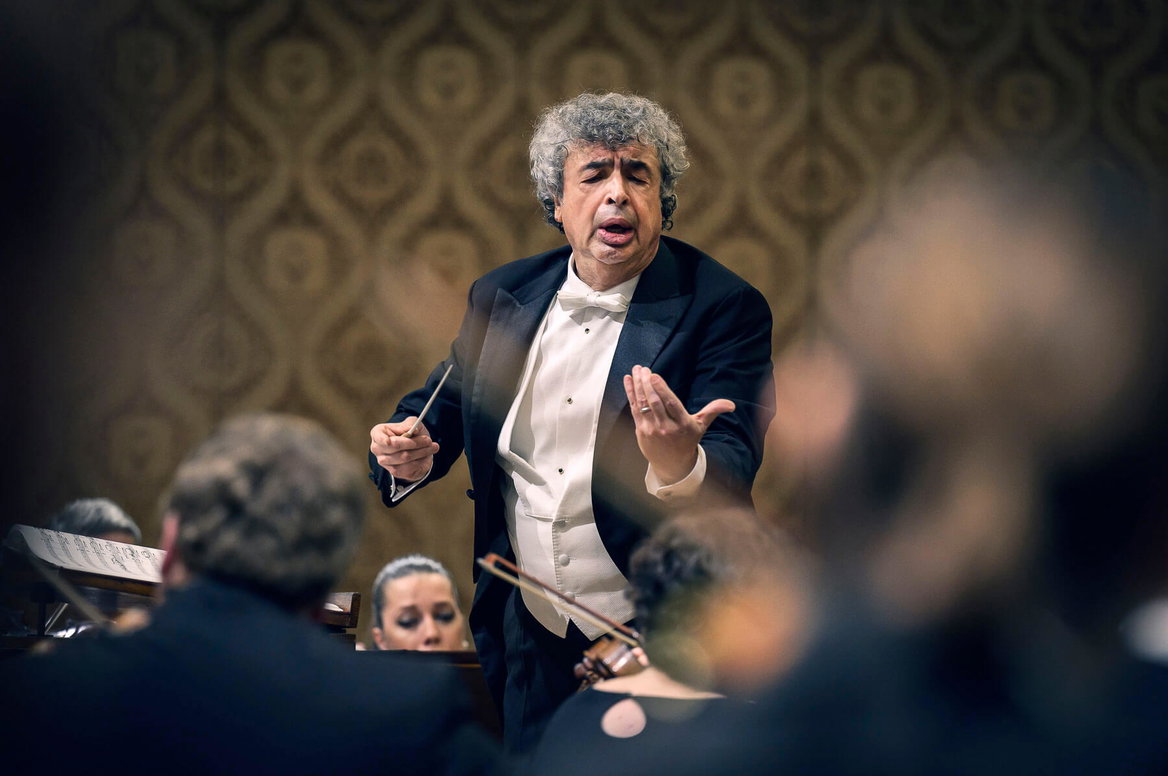  Česká filharmonie Zahajovací koncert