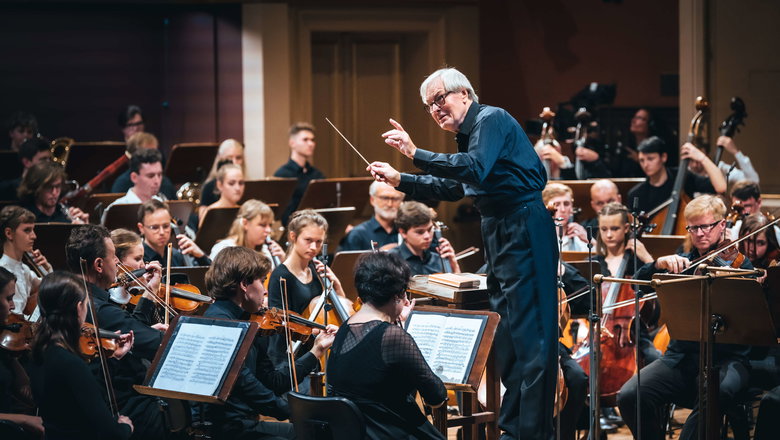Fotografie ilustrujicí událost Společný orchestr žáků základních uměleckých škol a hudebníků České filharmonie • Závěrečný koncert projektu