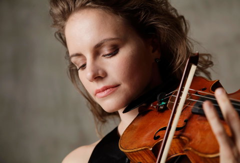 Fotografie ilustrujicí koncert - událost Český spolek pro komorní hudbu • Julia Fischer & Julianna Avdějeva