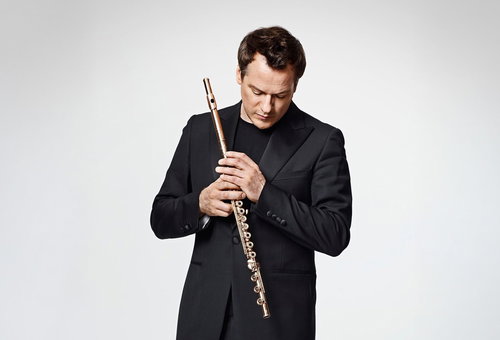 Photo illustrating a concert - event Prague Philharmonia Emmanuel Pahud