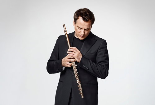 Photo illustrating a concert - event Prague Philharmonia Emmanuel Pahud