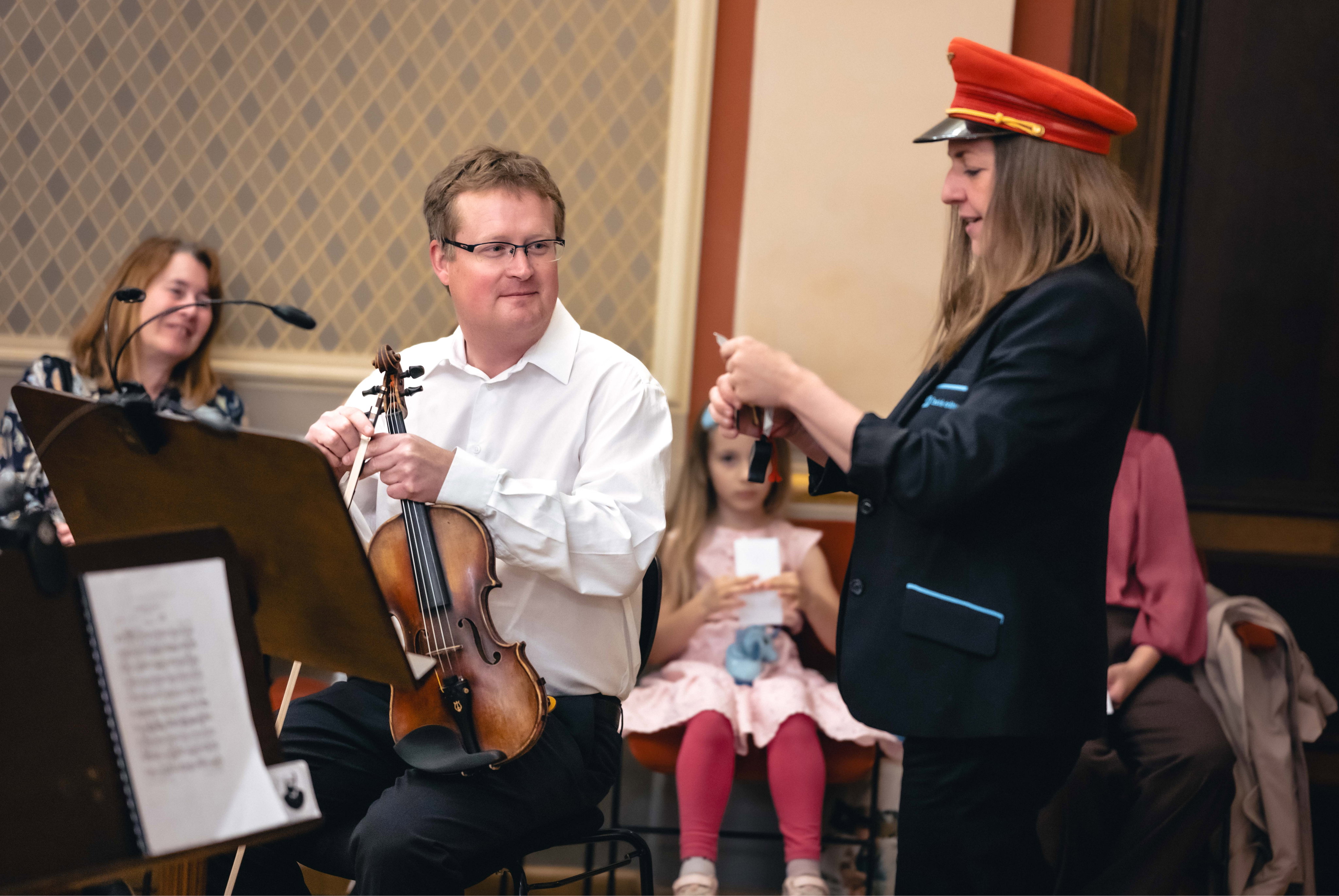 Fotografie ilustrujicí koncert - událost  Vláčkem za Dvořá(č)kem