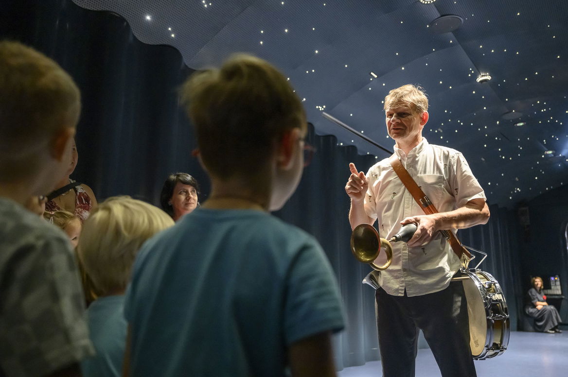  Pelíšek plný bicích