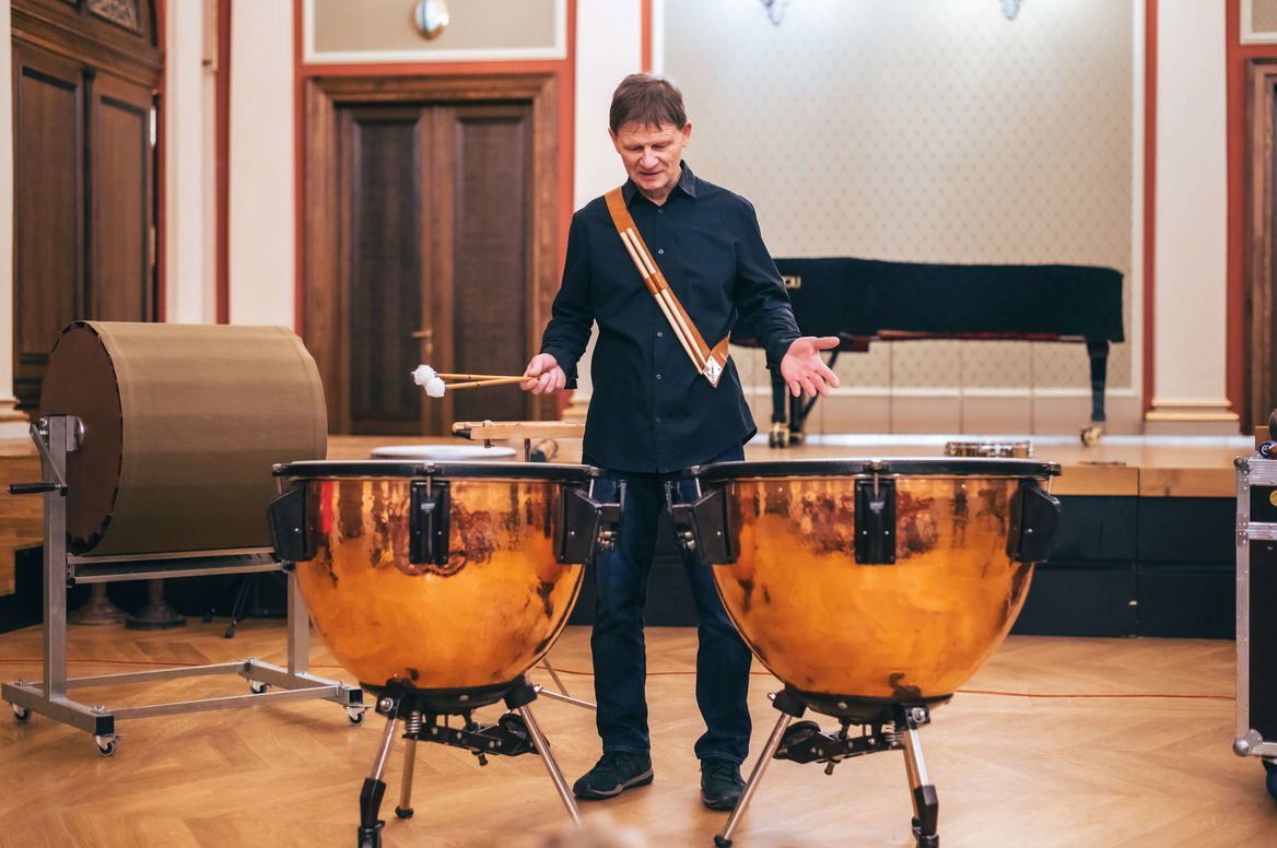 Dopoledne s filharmoniky Z bicí kuchyně
