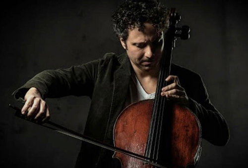 Photo illustrating a concert - event Sandro Laffranchini UNCONVENTIONAL CELLO