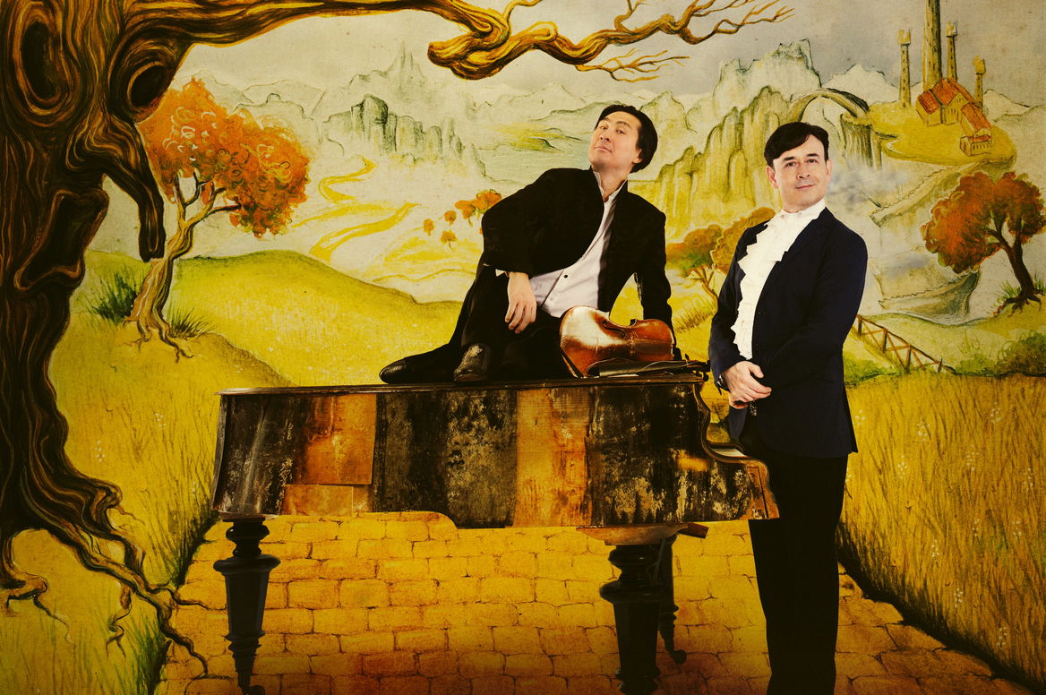  SOUND NEW WORLD Igudesman & Joo Dvořák Prague Festival