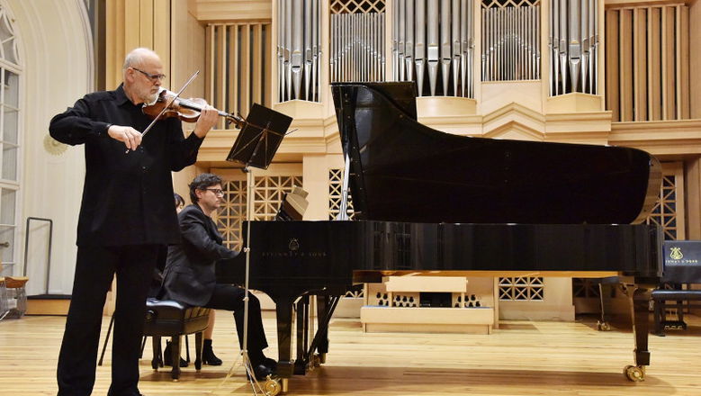 Photo illustrating the event Czech Chamber Music Society • Matoušek, Sekera