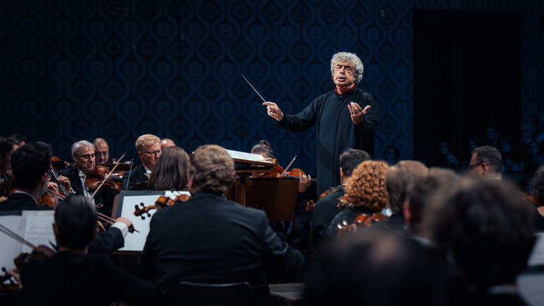 Fotografie ilustrujicí událost Česká filharmonie • Semjon Byčkov