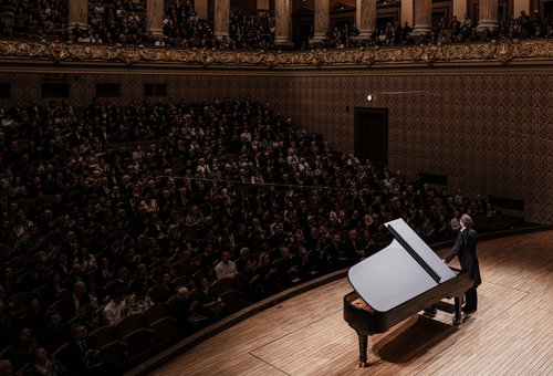 Photo illustrating a concert - event Prague Symphony Orchestra Bohemian Youth – Piano Gala