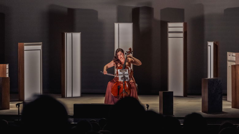 Photo illustrating the event Czech Chamber Music Society • Alisa Weilerstein: FRAGMENTS