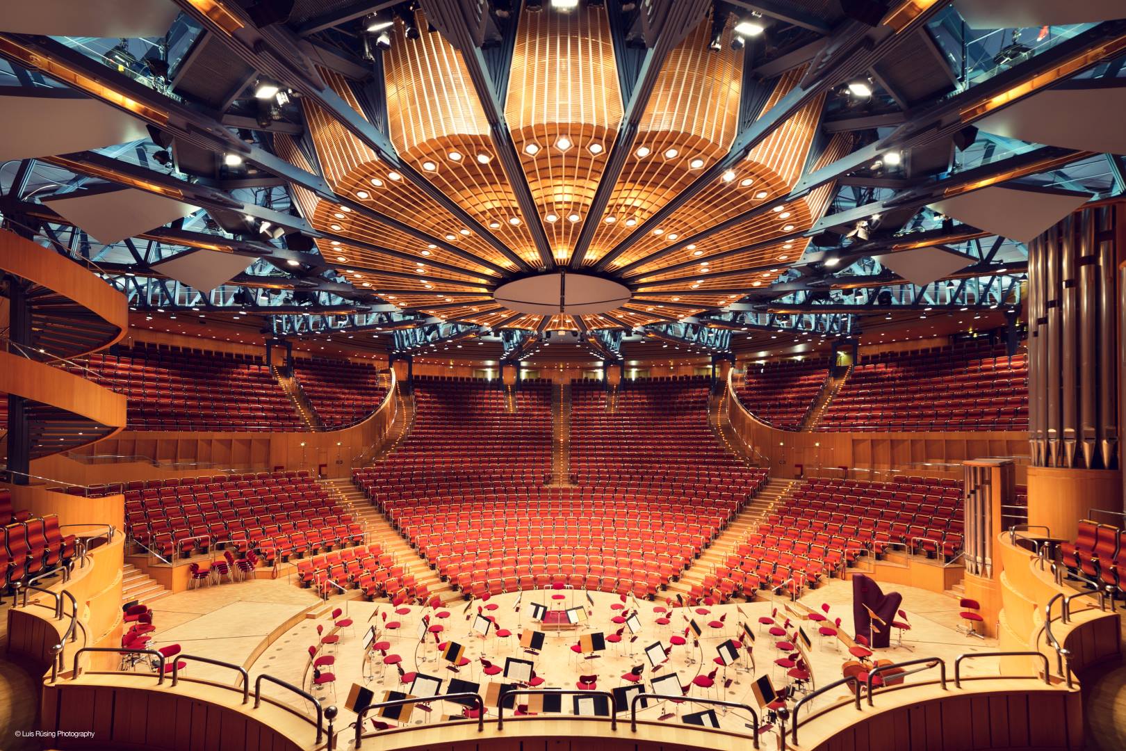 Photo illustrating a concert - event Cologne Czech Philharmonic