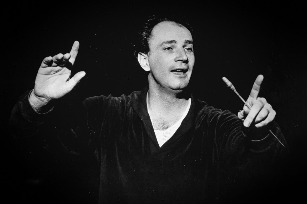 Czech Philharmonic 127 years in the archive Projection of archive film documents