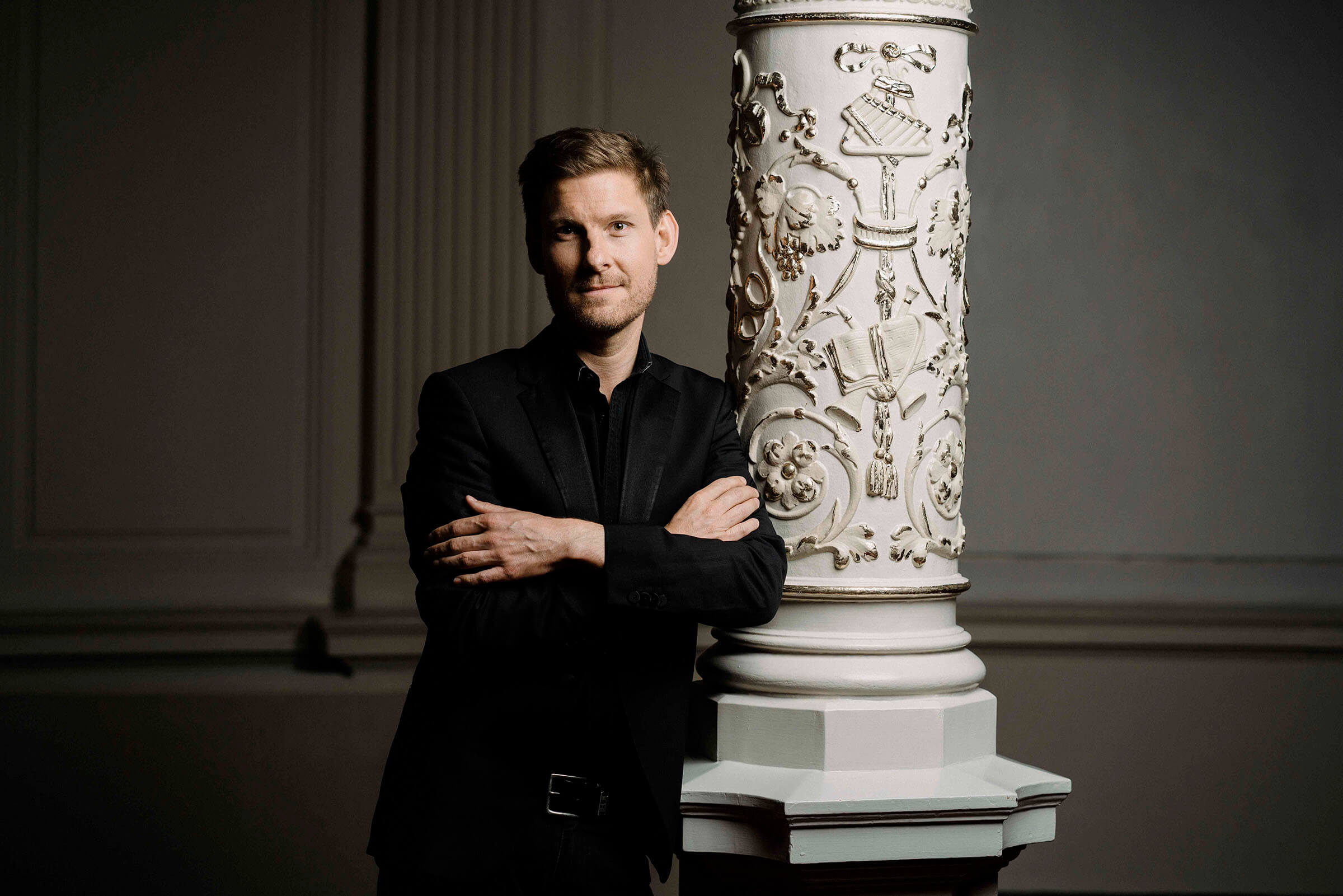 Photo illustrating a concert - event Kristian Bezuidenhout Czech Philharmonic