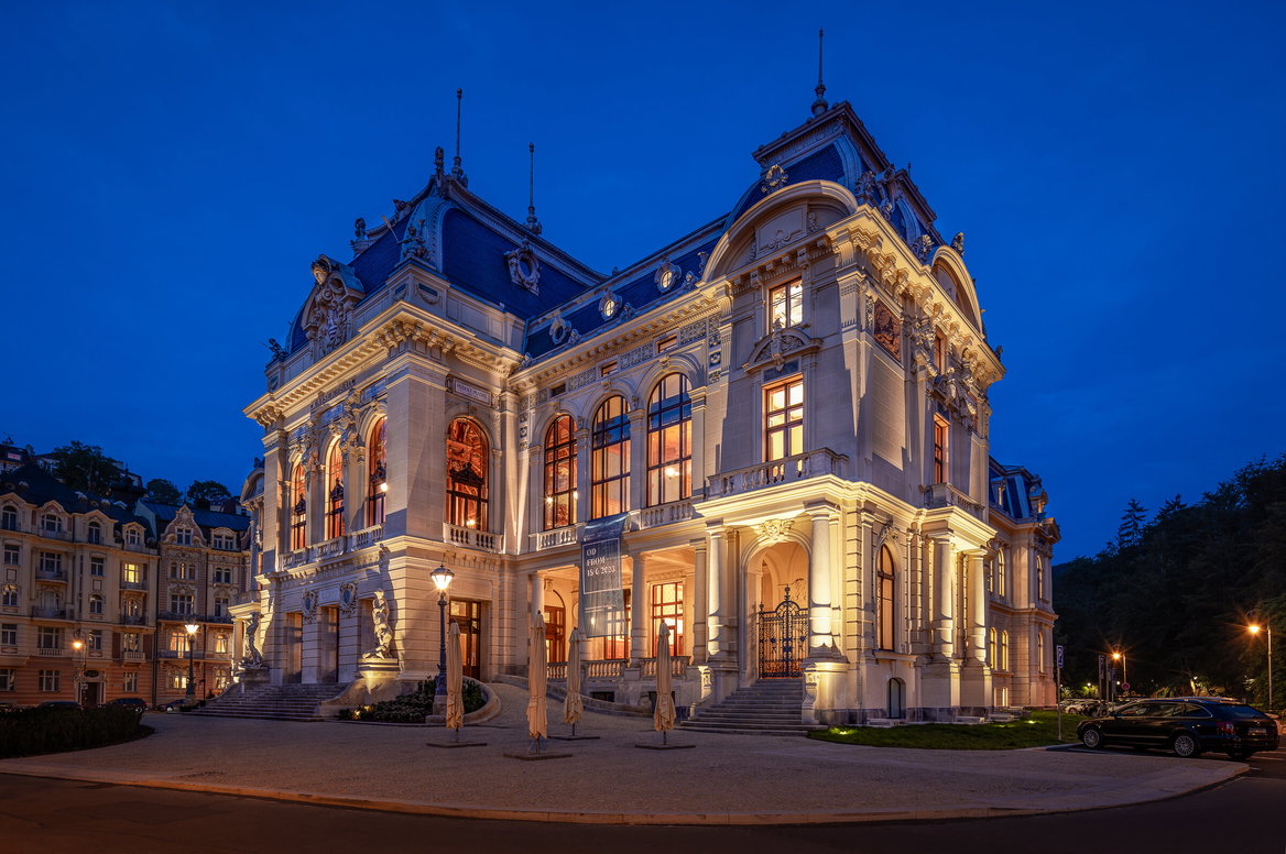  Česká filharmonie Variace