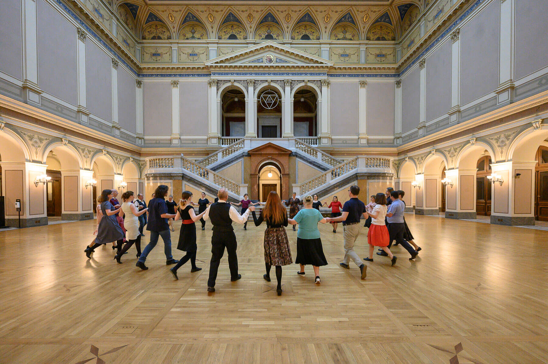 A Dance Class with Smetana  