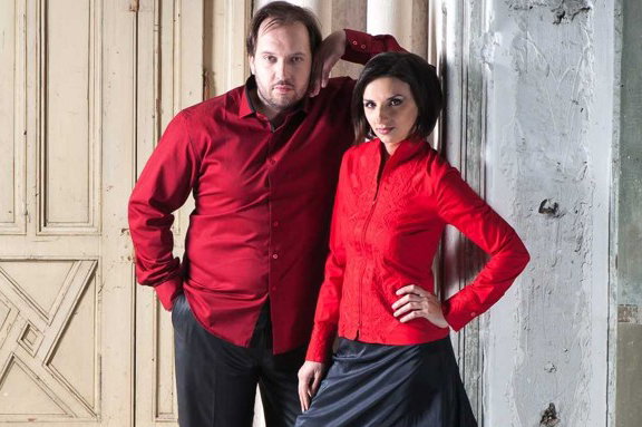 Petr Nouzovský and Miriam Rodriguez Brüllová Violoncello & Guitar Across the Centuries