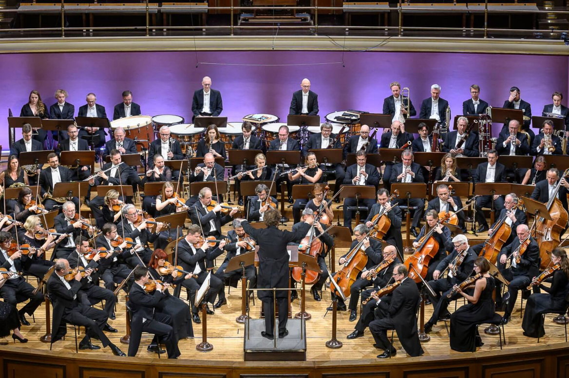  Symfonický orchestr hl. m. Prahy FOK, T. Brauner, Pražský filharmonický sbor, L. Kozubík Dvořákova Praha