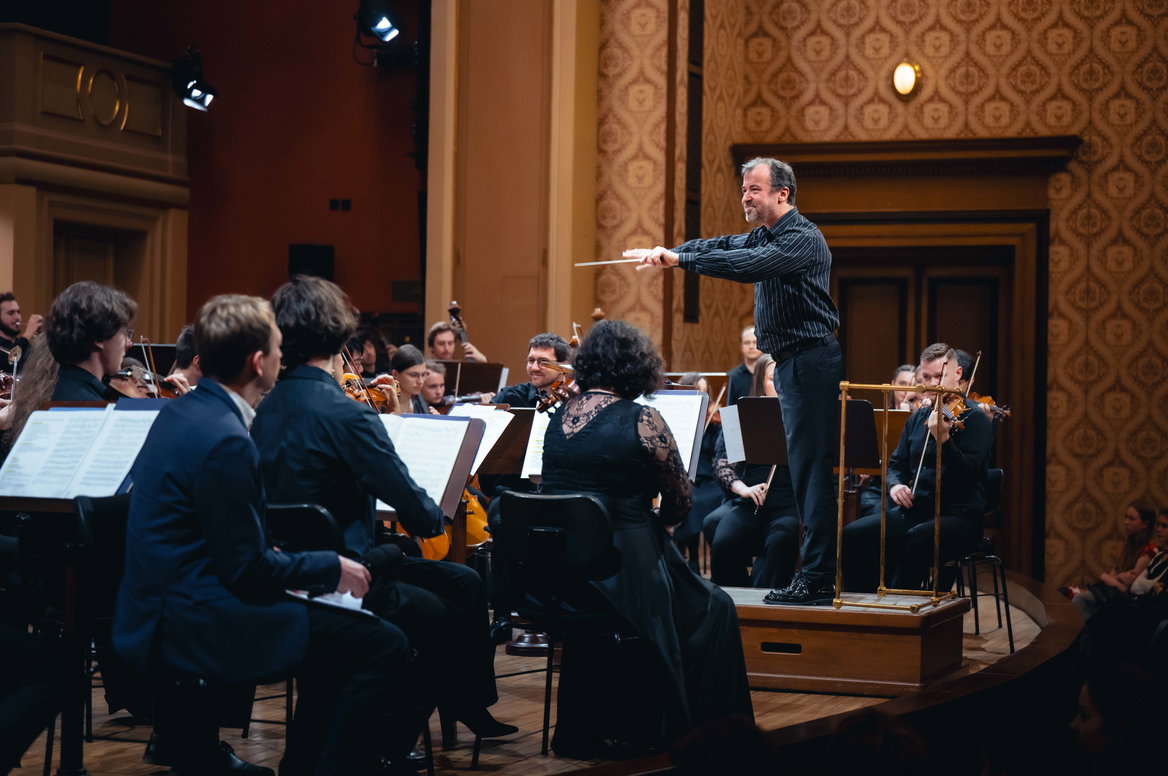  Nejen Pták Ohnivák aneb Na přání orchestru