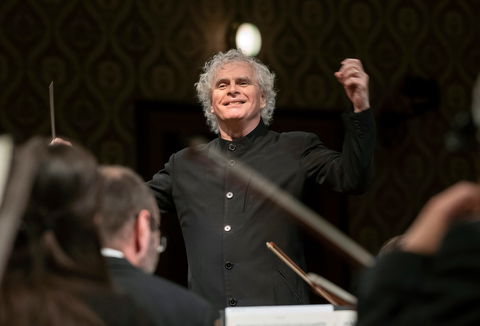 Photo illustrating a concert - event Czech Philharmonic Simon Rattle