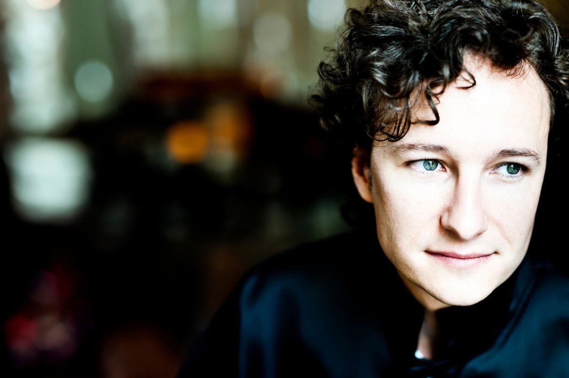  Martin Helmchen – Klavírní recitál Symfonický orchestr hl. m. Prahy FOK