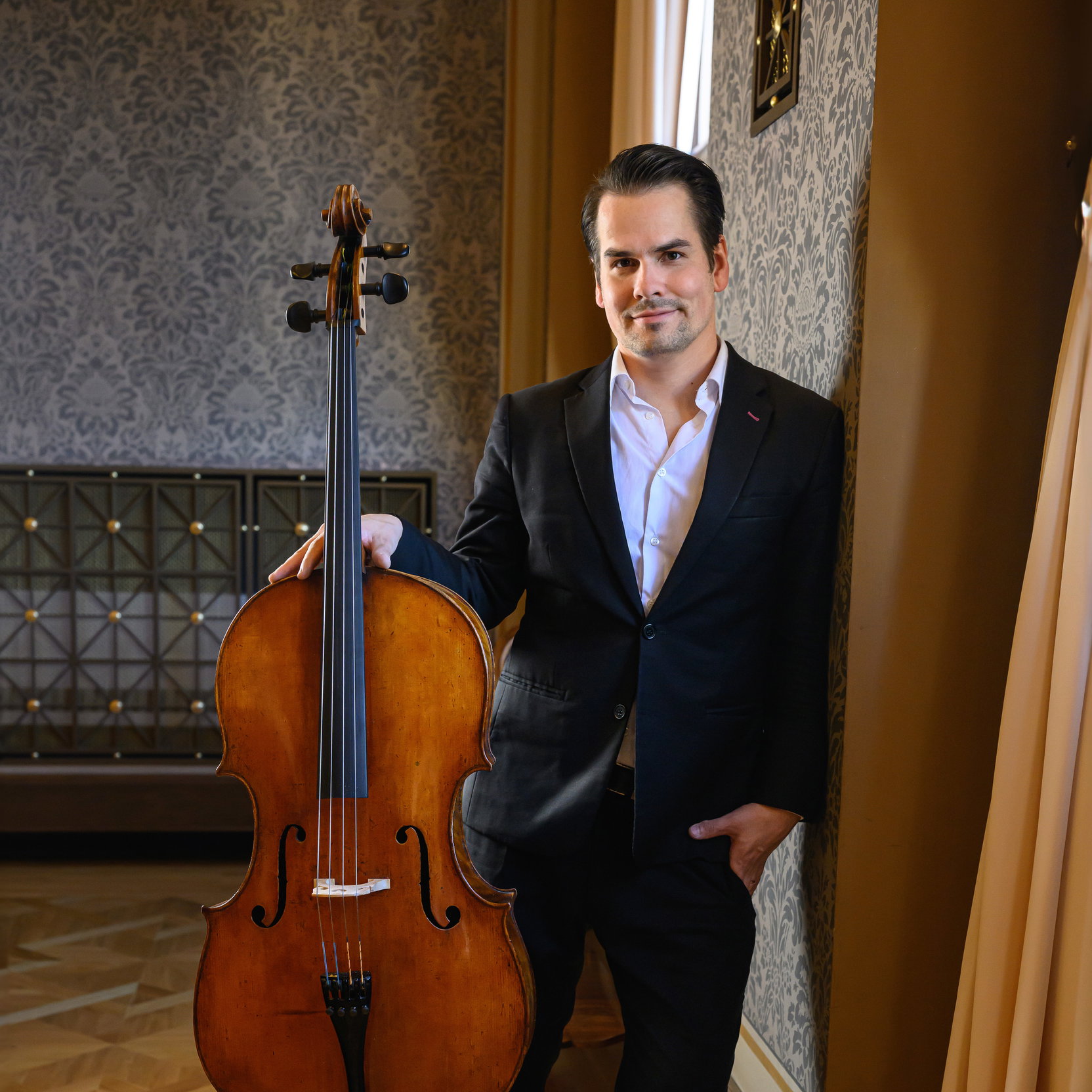 Ilustrační obrázek článku 'Vzácné violoncello Guadagnini z roku 1757 bude znít v České filharmonii'