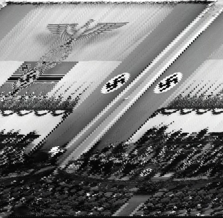 Koncert ke Dni hrdinů v Rudolfinu v roce 1941