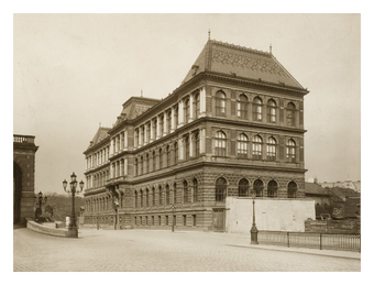 Uměleckoprůmyslové muzeum krátce po dokončení stavby