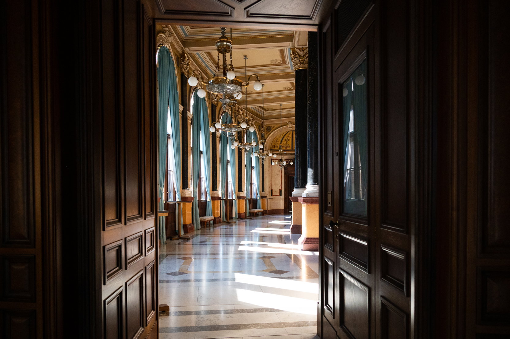  foyer-highres-c-luciemrazkova-2.jpg